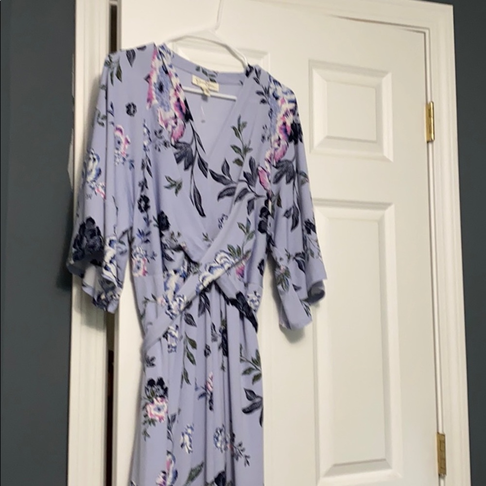 NWOT - Picture 2 of 3